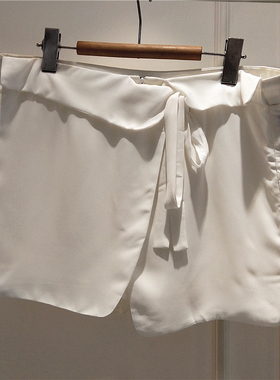 RMEO浪漫一身夏季系带休闲亚麻短裤雪纺前帘气质白色宽松直筒百搭