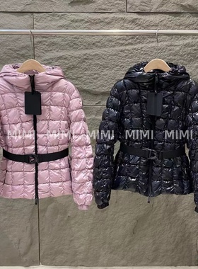 MIMI/蒙.k天花板Eynard亮光面黑标泡泡方形绗缝设计短款收腰羽绒