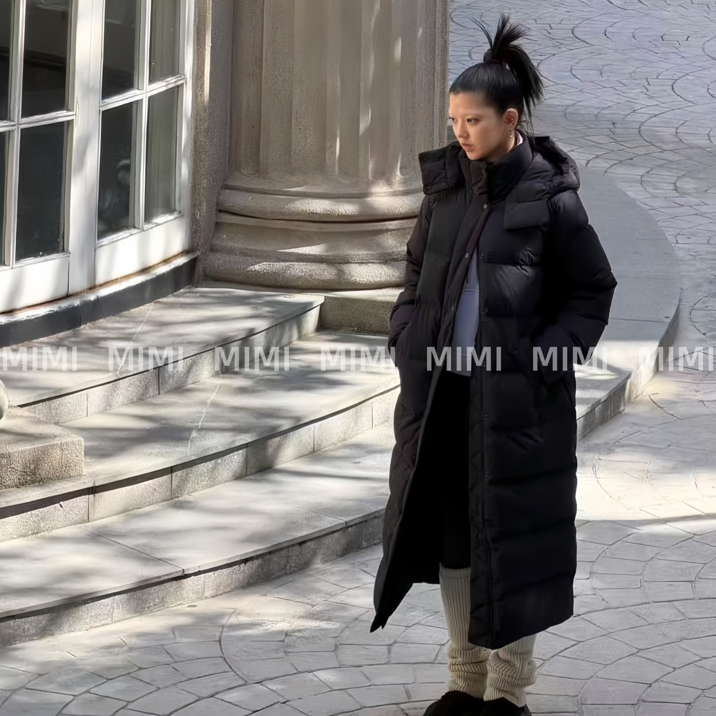 怕冷星人九格羽绒服柠檬黑色长款