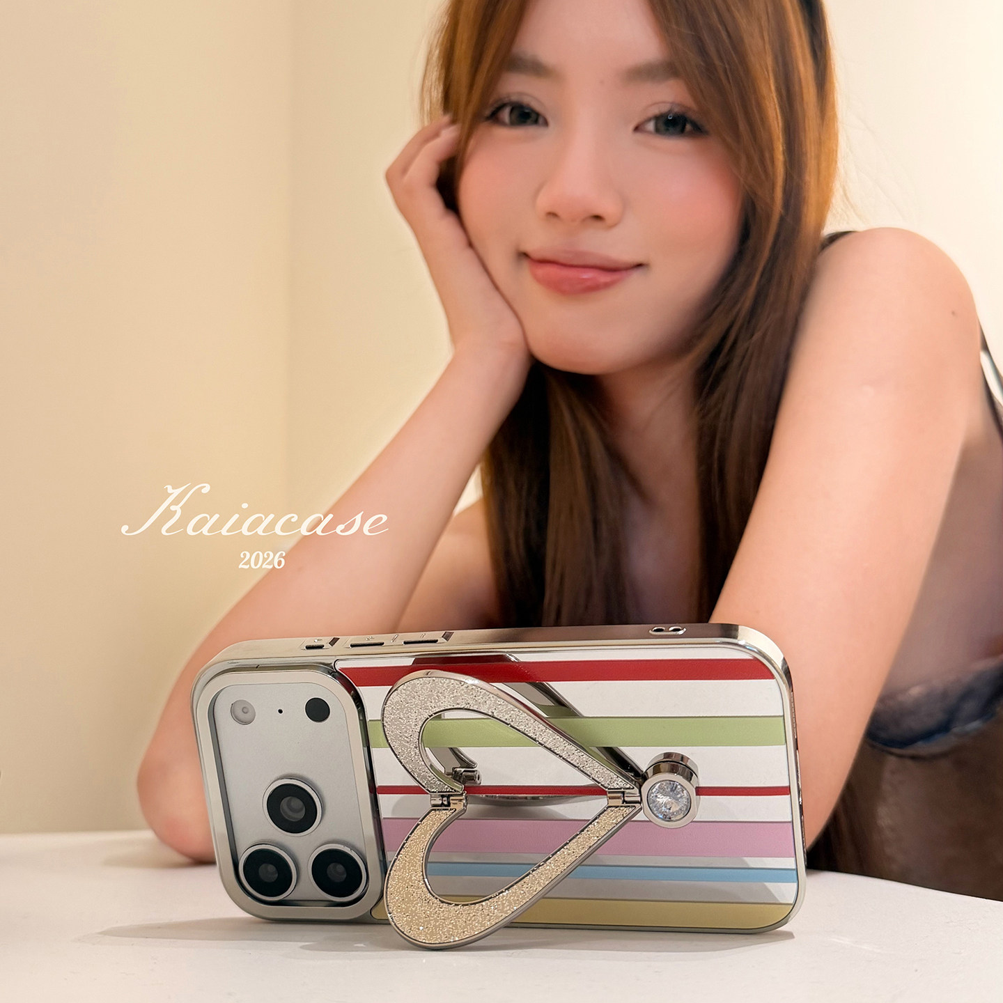 kaia 多彩撞色条纹镜面爱心适用于苹果18promax手机壳iphone16pro新款13女14pro折叠支架15pro全包防摔手机套