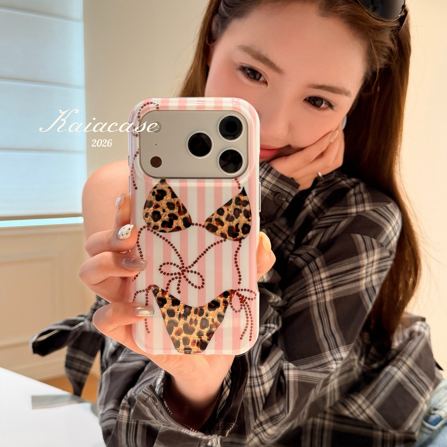 kaia 甜酷辣妹粉条纹豹纹比基尼适用于苹果17promax手机壳iphone16pro新款16女17pro创意15pro双层防摔手机套