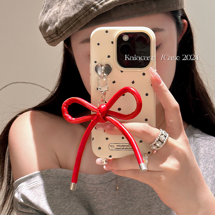 kaia 韩系波点红皮绳蝴蝶结挂坠适用苹果15promax手机壳iphone13新款11少女2女14pro苹果16promax创意手机套,3C数码配件,手机保护套/壳,淘宝优惠券,粉丝福利购,淘宝优惠卷