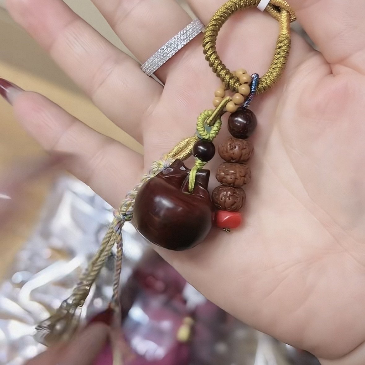 苹果檀木挂件,珠宝/钻石/翡翠,手饰,淘宝优惠券,粉丝福利购,淘宝优惠卷