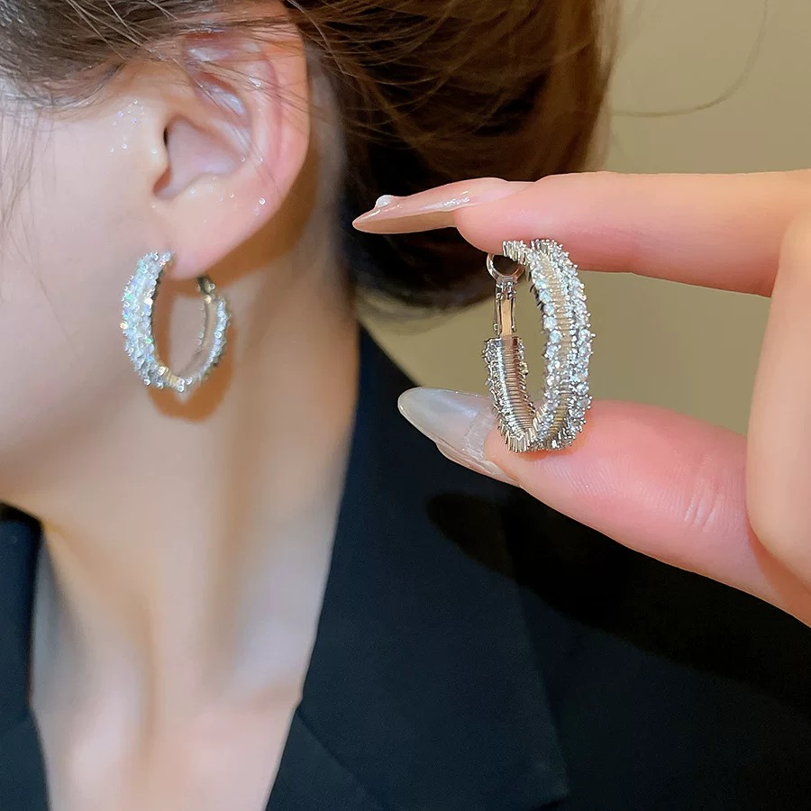 拉丝布布工艺钻钻耳圈