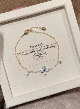 简约四叶花手链小巧轻奢高级感手饰时尚百搭韩版小众跨境花朵手链