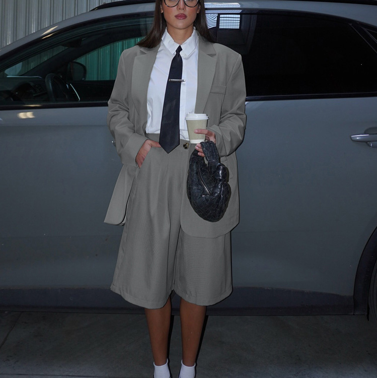 无品牌涤纶2025秋纯色短裤套装女