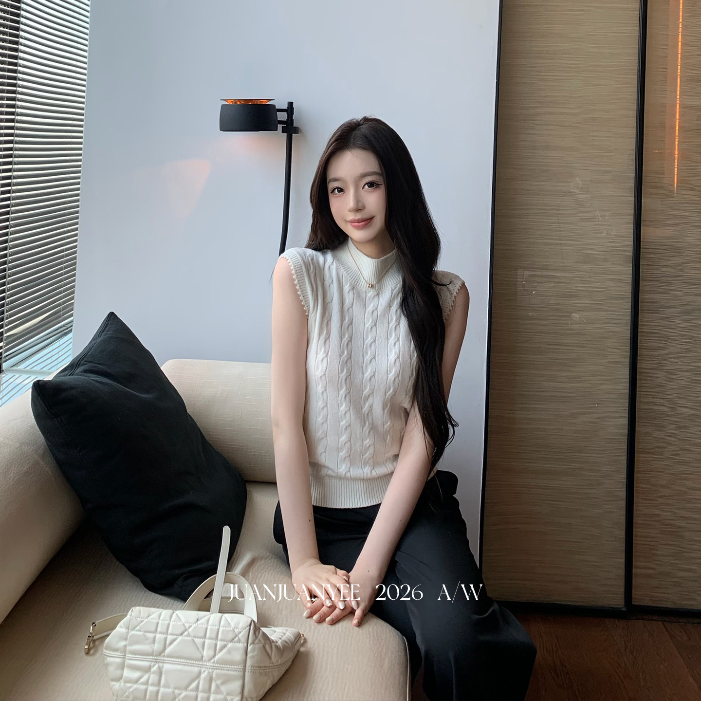 juanjuanyee 【韩系欧尼】针织无袖挂脖背心女秋辣妹短款外穿上衣