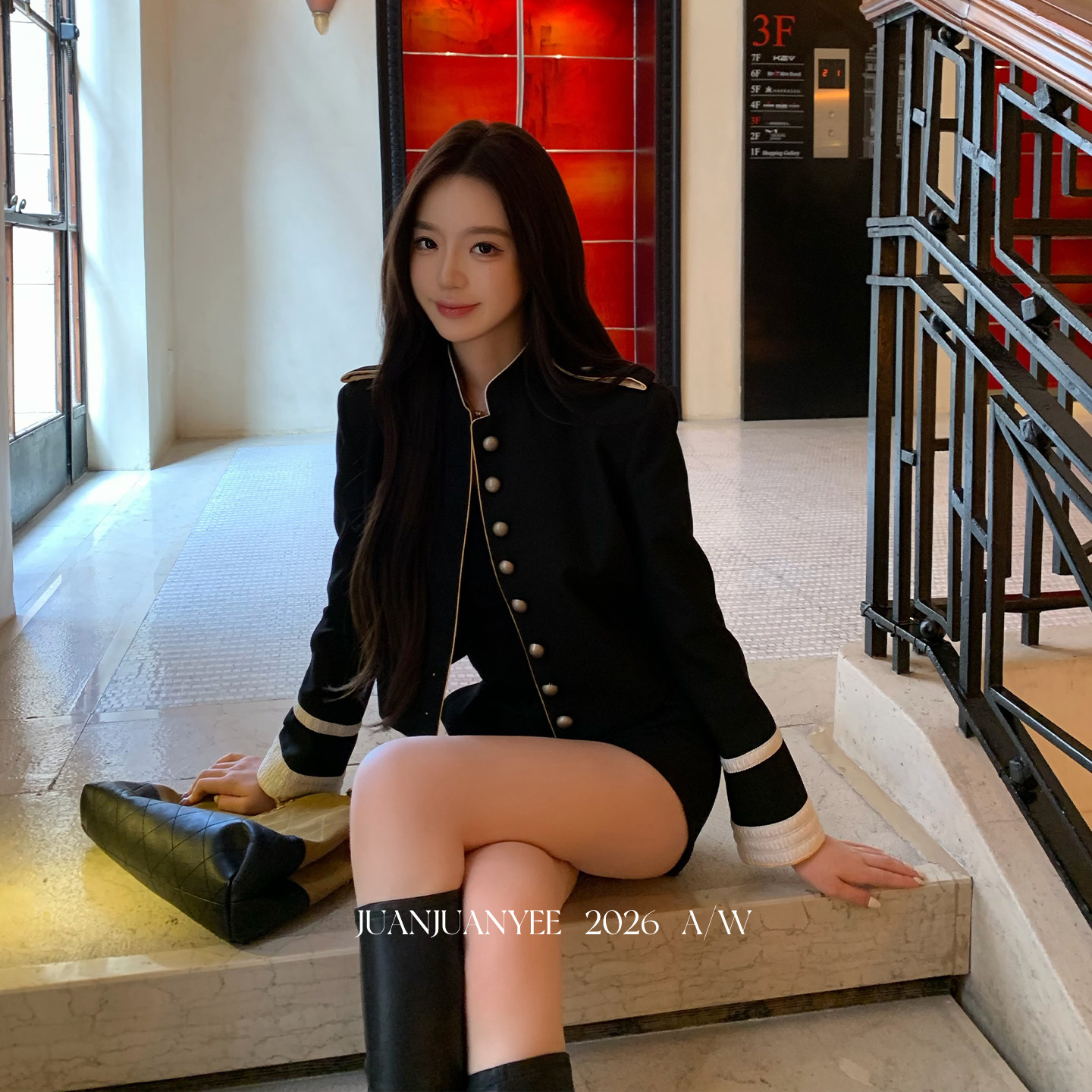 juanjuanyee 【拿破仑夹克】小香风外套工装金排扣短款西装夹克女