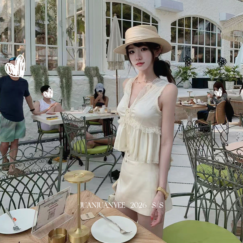 juanjuanyee【chol*蕾丝吊带】缎面荷叶边v领绑带蕾丝背心吊带女