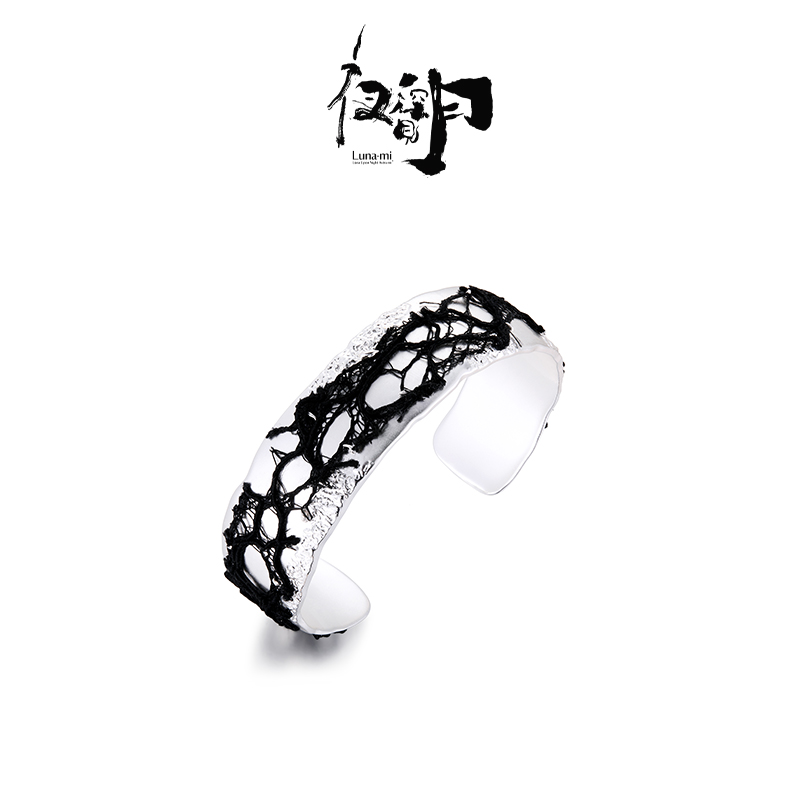 【Lunami 夜深见月】柔软系列蕾丝补丁手镯复古独特百搭手饰