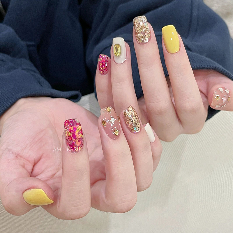 柠檬黄|美式甜心五光十色爆闪亮片美甲黄色彩钻甜心辣妹穿戴甲