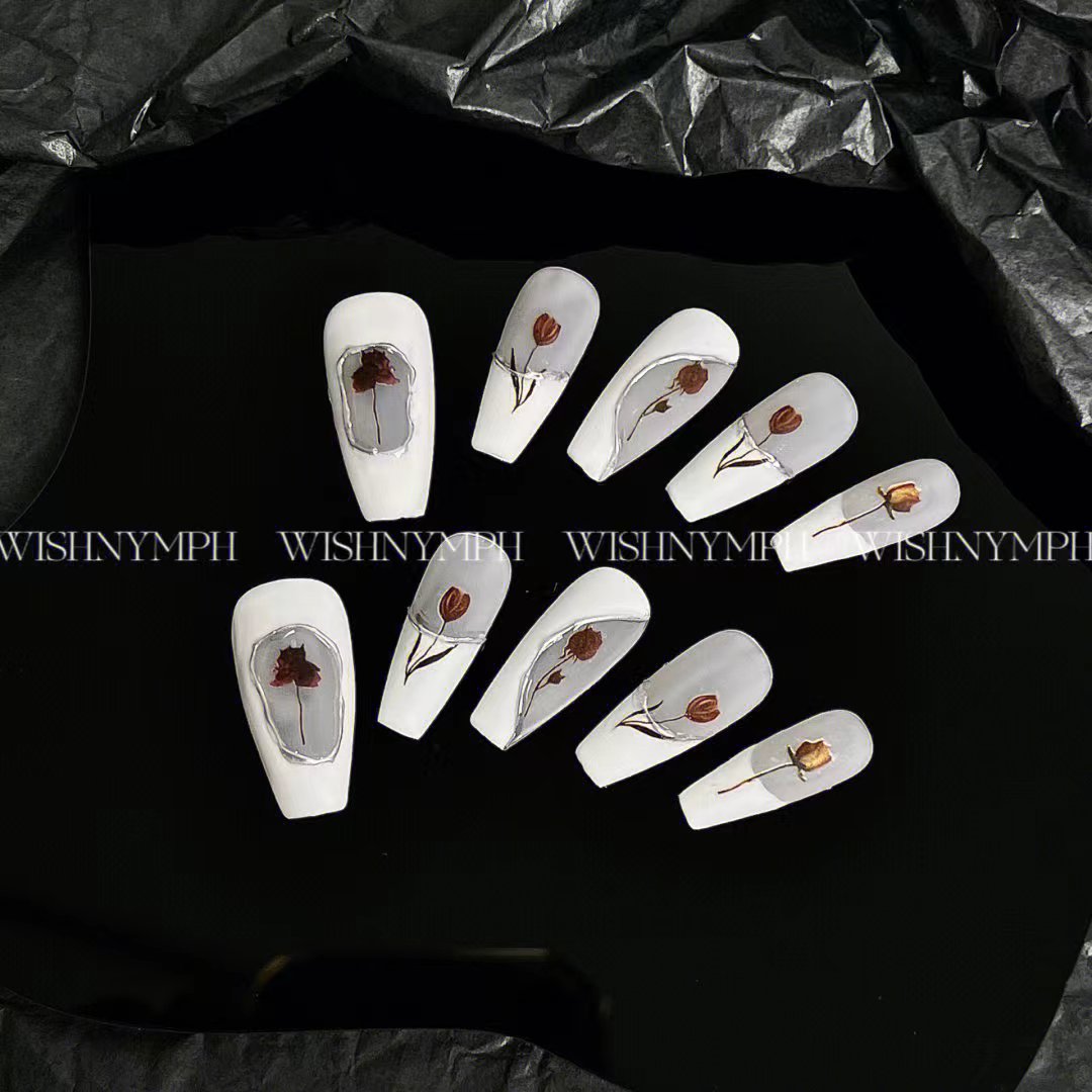 无人区玫瑰|丧仙晕染高级手绘定制美甲清冷感液态银可替换穿戴甲