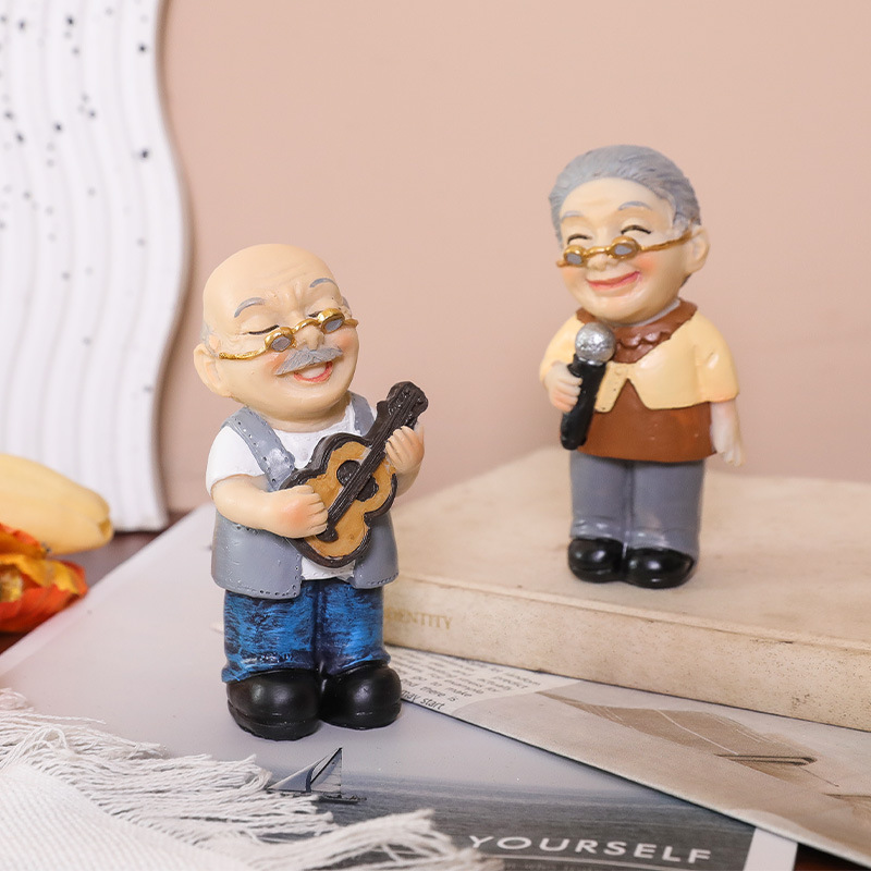 创意老头老太太白头偕老家情侣摆件老人夫妻情侣生日结婚礼物摆设