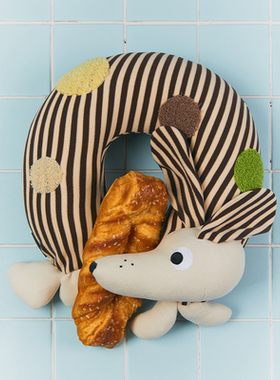 wishmore小狗颈枕原创护颈旅行便携U型枕礼盒生日礼物送朋友闺蜜