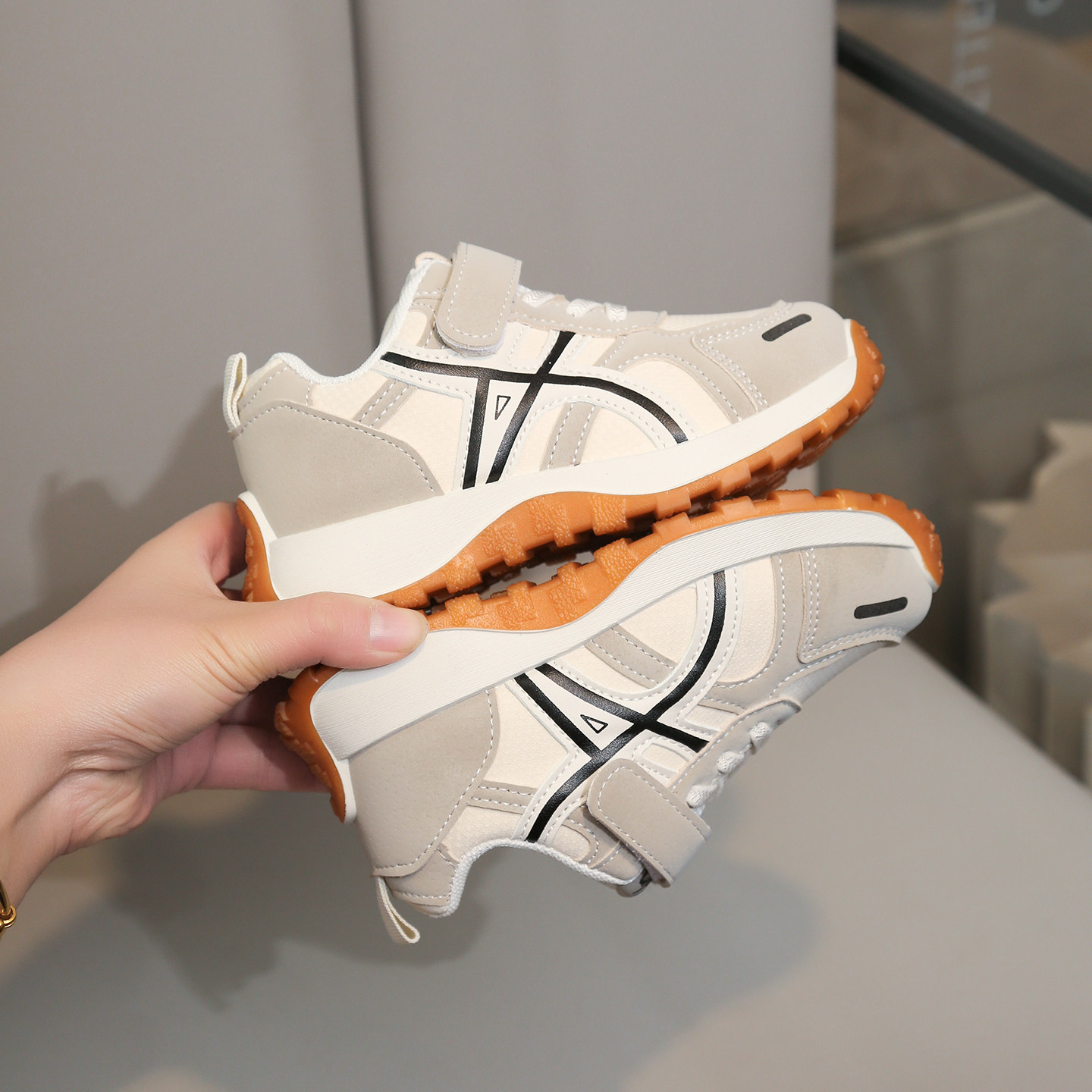 儿童阿甘鞋女2026新款春秋季中小童防滑软底网面透气男童鞋子女童