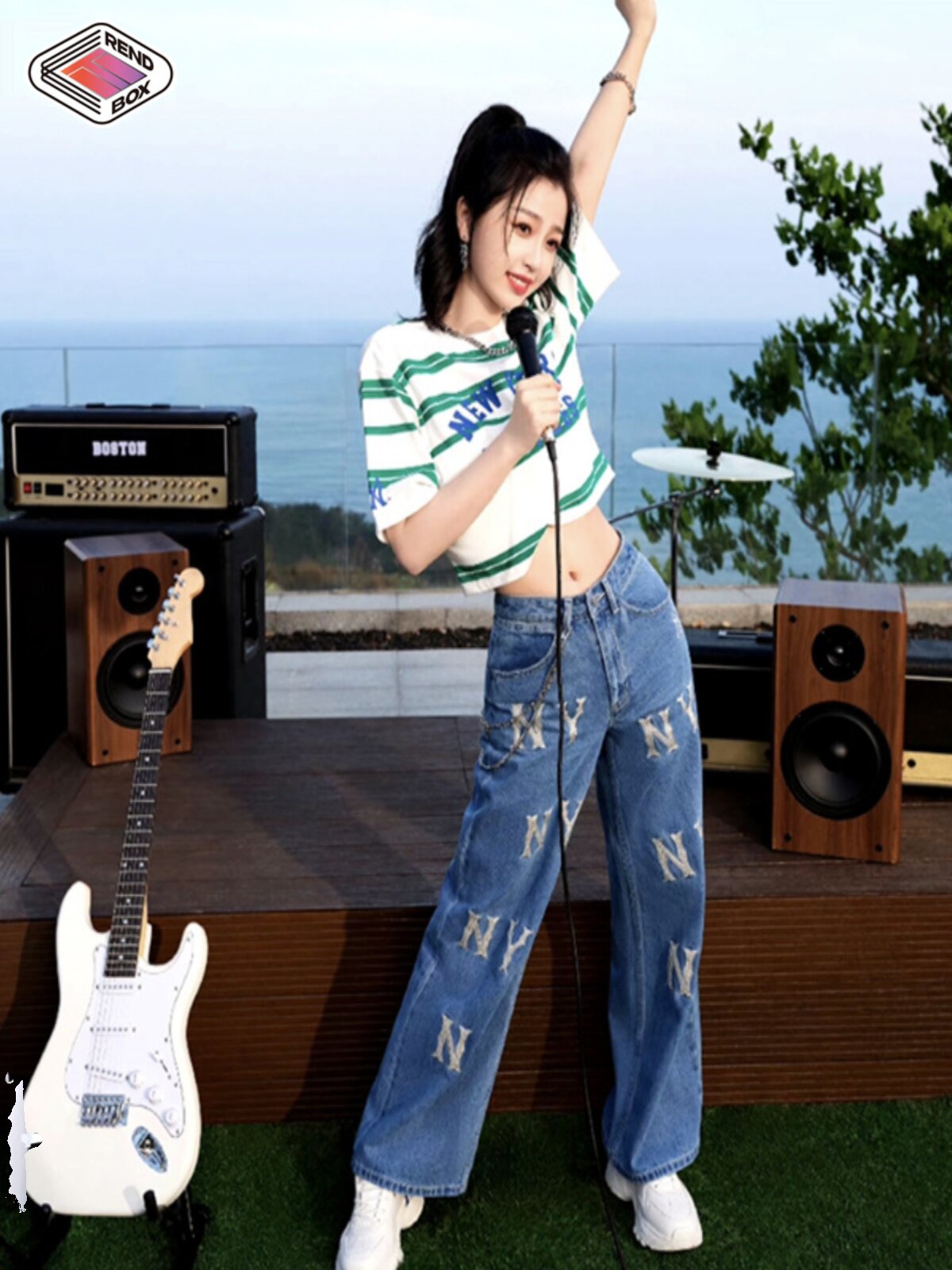 MLB 청바지 YU SHUXIN과 같은 스타일의 심플하고 편안한 문자 프린트 스트레이트 팬츠 여성용 와이드 진