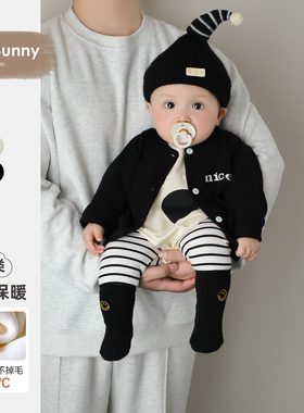 婴儿春装套装小月龄满月宝宝衣服春季婴童外出包屁衣裤子三件套潮