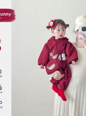 婴儿秋冬衣服红色喜庆加厚满月女宝宝秋装连体衣洋气婴童冲锋哈衣