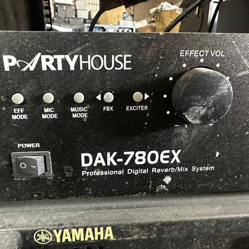 议价派对屋DAK-780EX数字前级混响效果器，3XDSP处理，可维修