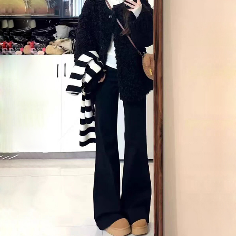 加厚加绒黑色微喇牛仔裤冬季高腰