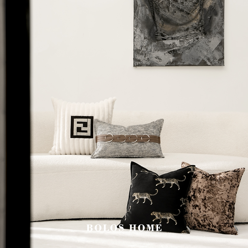 柏洛斯方枕/长枕黑白抱枕/腰枕