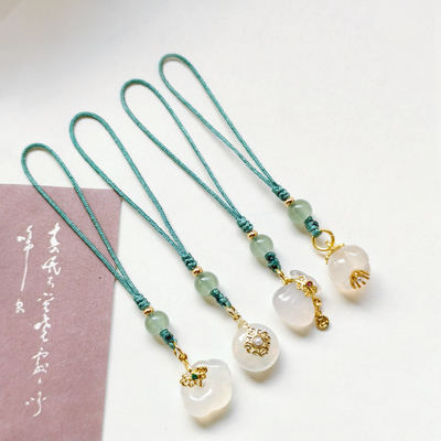 天然冰种白玉髓玛瑙如意锁手机链莲蓬吊坠中国风古风挂件包包挂饰