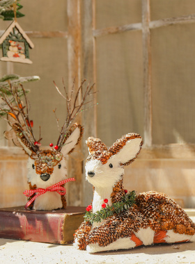 麋鹿场景幼儿园教室材料装饰摆件