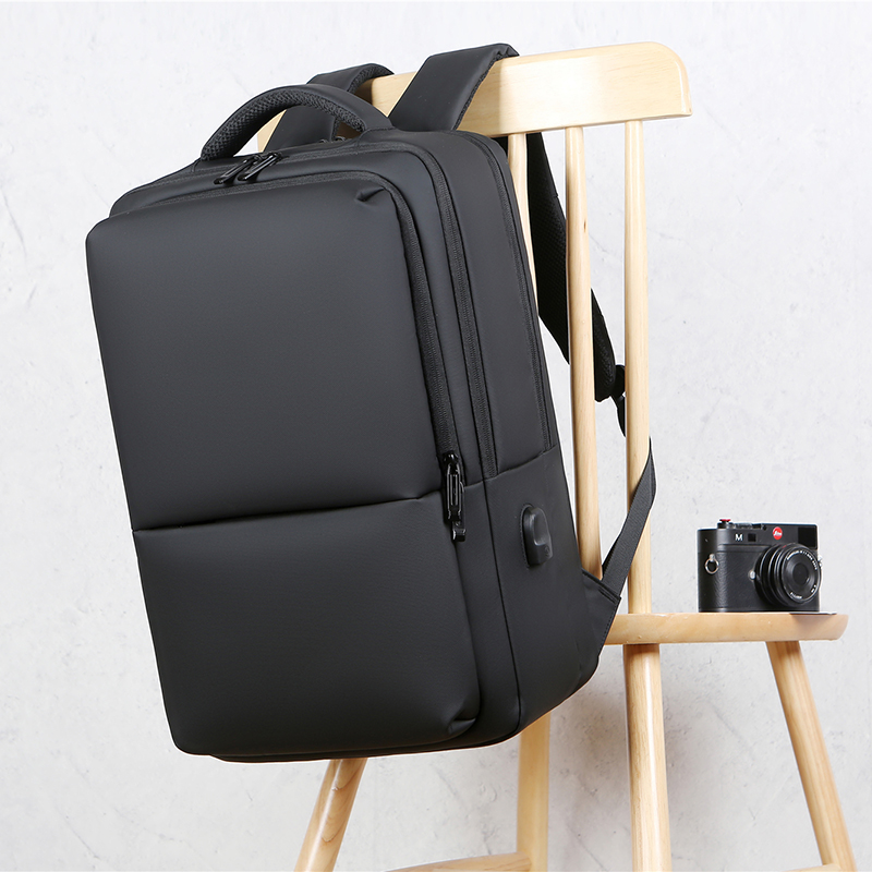 适用于联想LOQ 15AHP10笔记本电脑包15IRX11大容量双肩包17IRX10游戏本多功能15IAX9E防水防震背包挎