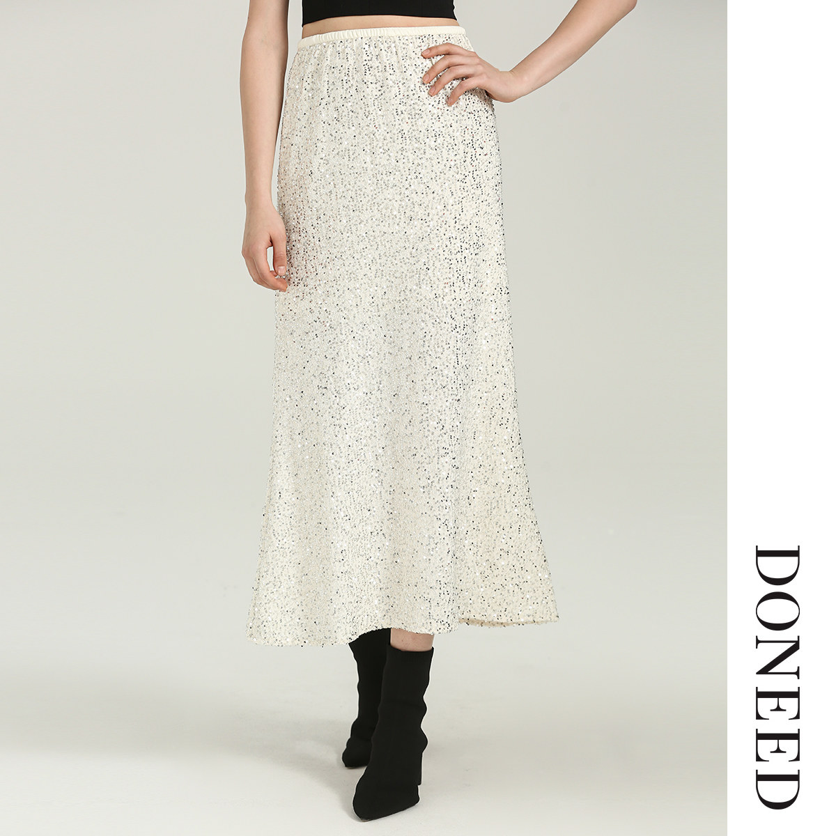 DONEED2025春时尚优雅亮片橡筋纯色设计感鱼尾百搭半裙女,女装/女士精品,半身裙,淘宝优惠券,粉丝福利购,淘宝优惠卷