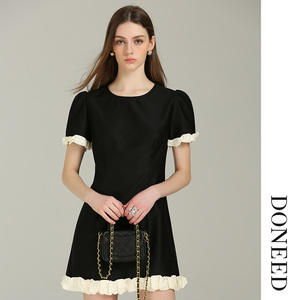 DONEED夏新款减龄小香风撞色立体褶皱收腰显瘦中长款连衣裙女