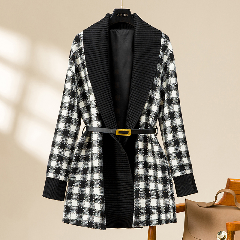 拼接罗纹翻领配腰带毛呢外套