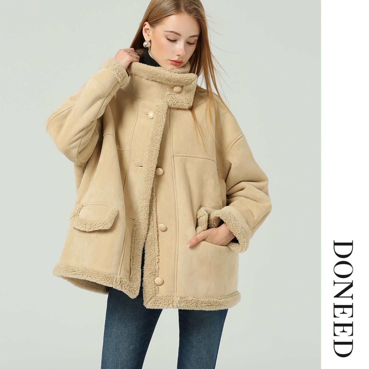 仿皮毛一体高领外套甜酷炸街