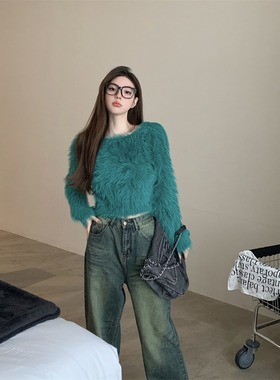 设计感露肩仿水貂绒毛衣女秋冬新款软糯绿色毛毛针织衫长袖短上衣