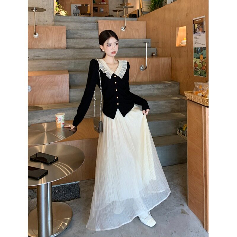 小香风套装女秋冬法式高级感长袖V领针织衫上衣A字半身裙子两件套