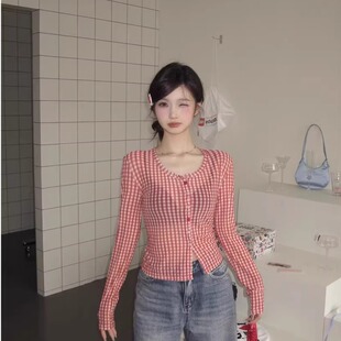 春夏季红色格子长袖防晒衬衫女美式辣妹设计感显瘦短款露脐上衣潮