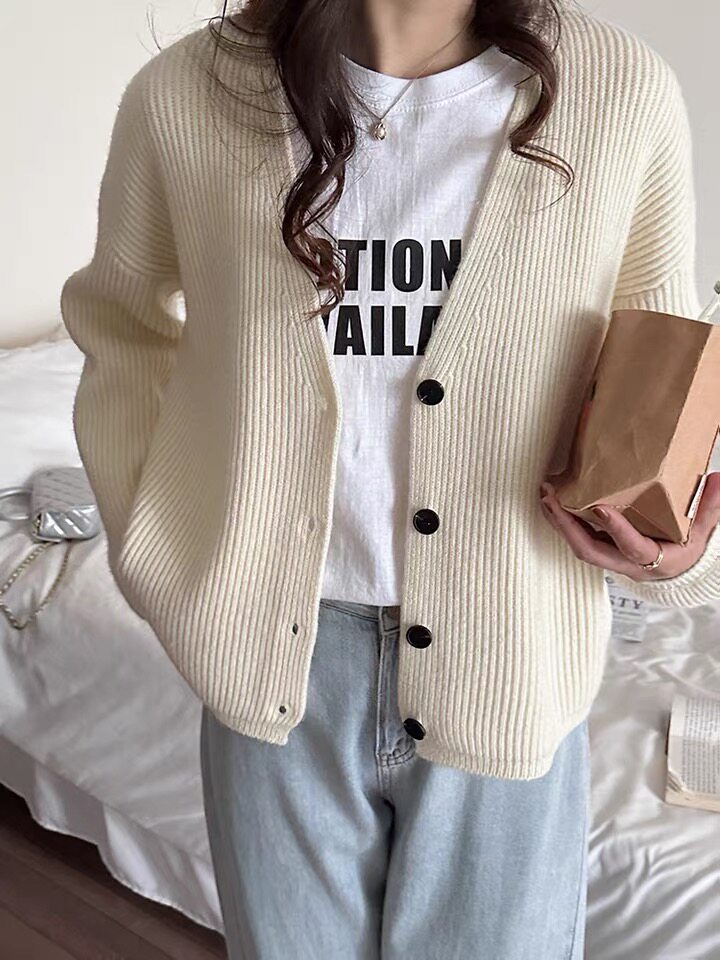 春秋款2026新款女装韩版慵懒风纯色毛衣针织开衫外套小个子上衣