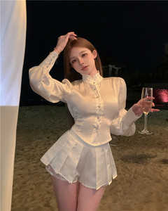 白色立领长袖衬衫女秋季气质设计感小众收腰开衫修身短款衬衣上衣