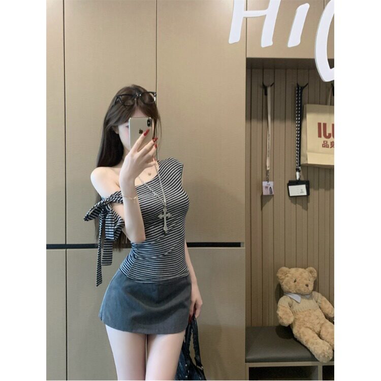 辣妹风蝴蝶结系带斜肩条纹短袖T恤女装夏季复古别致修身露肩上衣