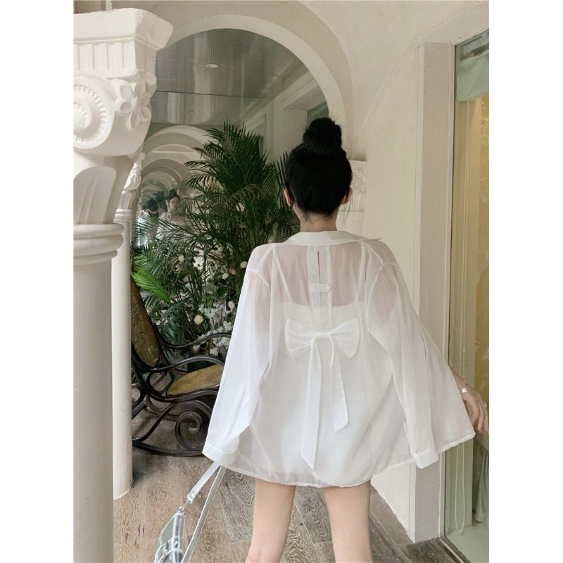 夏季2026年法式温柔风后背蝴蝶结设计小众海边度假防晒衬衫女装