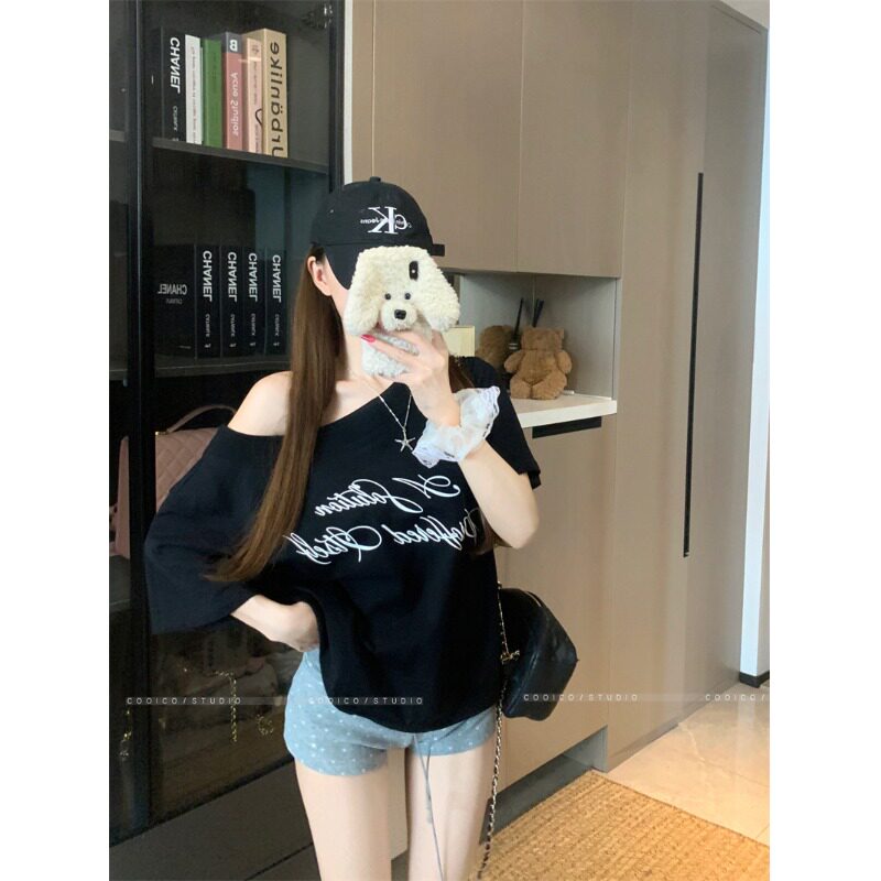 100%纯棉字母印花斜肩短袖T恤女