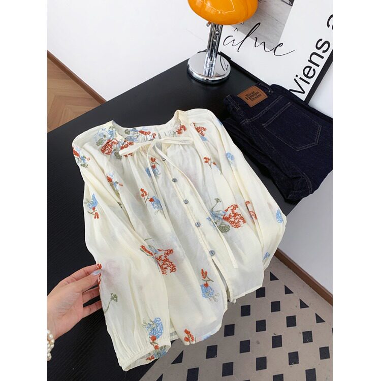 2026春夏法式碎花系带圆领长袖衬衫女薄款防晒衬衣灯笼袖上衣