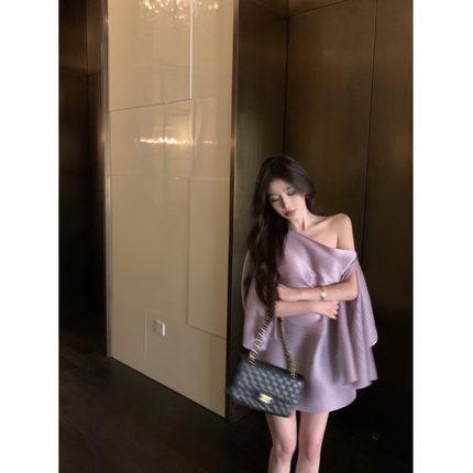 温柔风紫色斜肩T恤女早秋不规则设计感小众别致露肩宽松休闲上衣