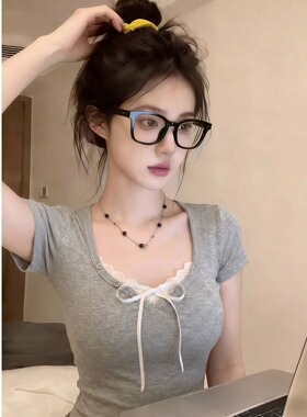 纯欲灰色假两件蕾丝短袖T恤女夏季设计感蝴蝶结紧身短款辣妹上衣