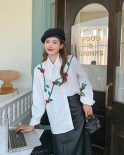 高级感小众立体玫瑰白色衬衫女装秋季韩系时髦薄款宽松别致上衣潮