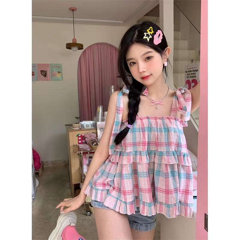 多巴胺女孩吊带衬衫女装夏季2024新款设计感甜美绑带格子短款上衣