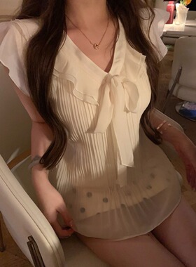 小众设计白色v领荷叶边短袖衬衫女夏季古早千金气质收腰显瘦上衣