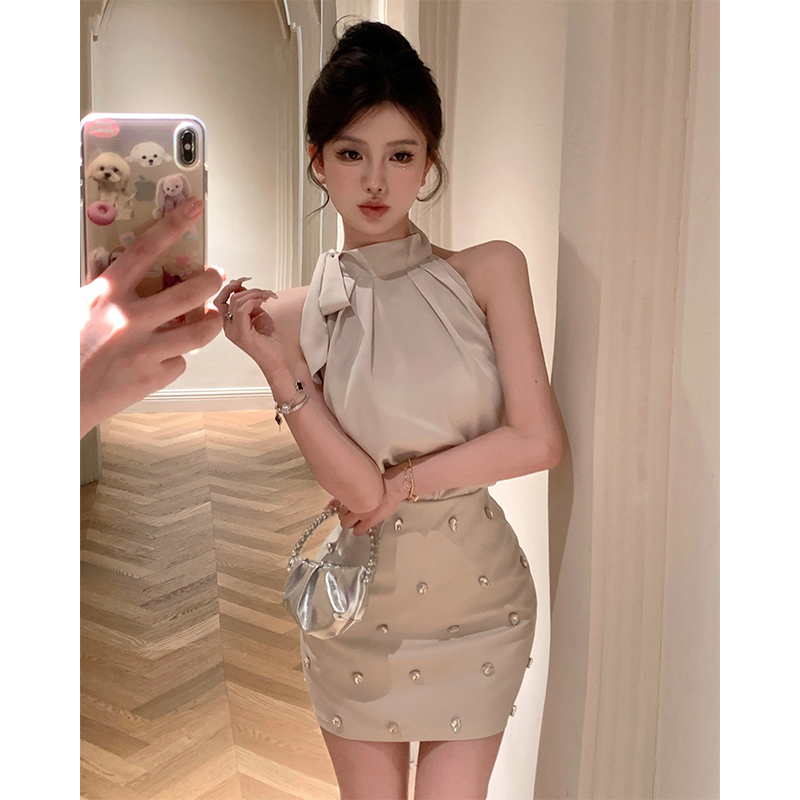 今年流行的套装裙冰丝吊带背心女夏季新款两件套性感包臀半身裙子
