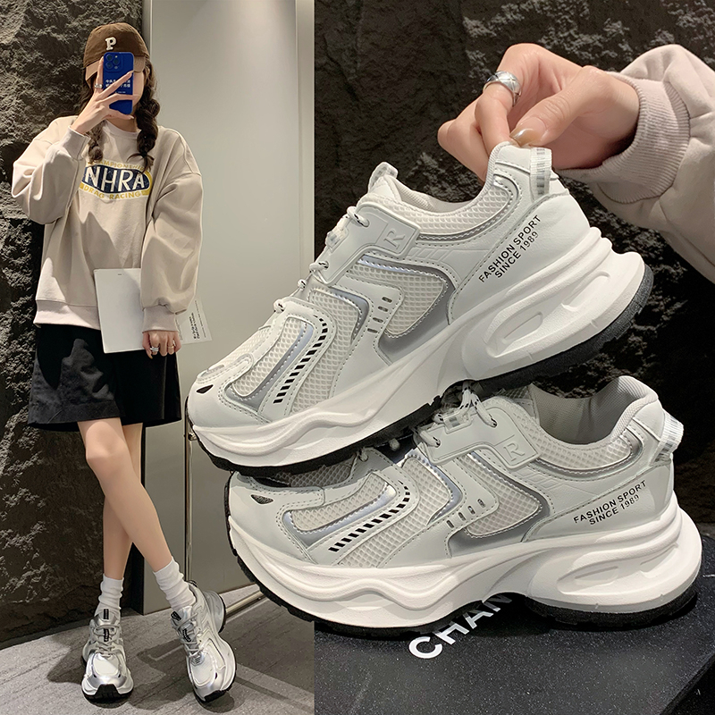 2025新款透气网面运动鞋女春秋百搭夏季显瘦增高厚底休闲老爹鞋潮