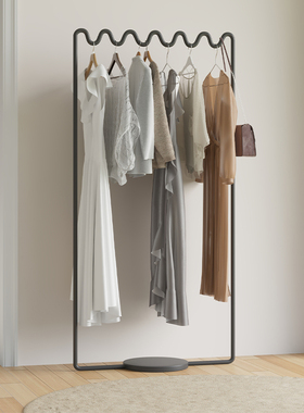 顾得创意衣架家用挂衣架落地卧室铁艺衣帽架克莱因蓝色立式衣架子