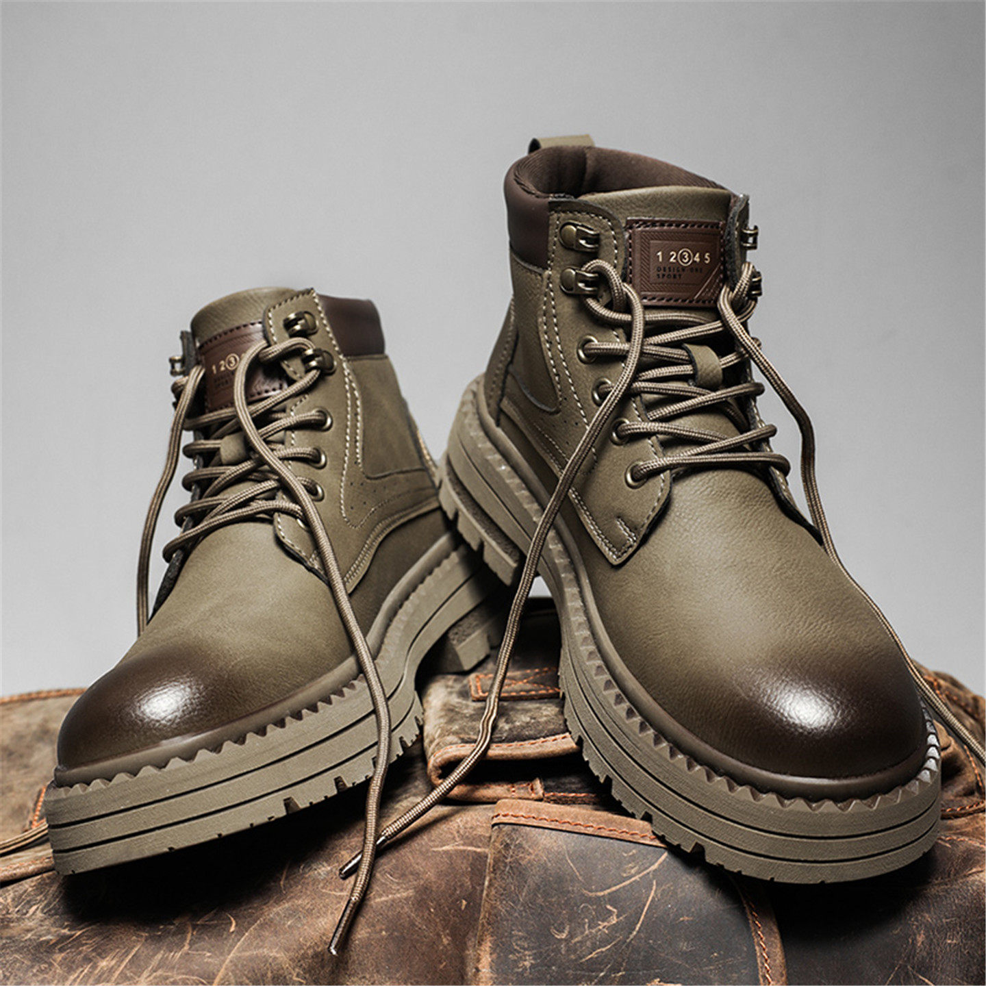 复古马丁靴男款高帮2025新款秋冬季潮流英伦风工装靴皮面防水短靴,流行男鞋,马丁靴,淘宝优惠券,粉丝福利购,淘宝优惠卷